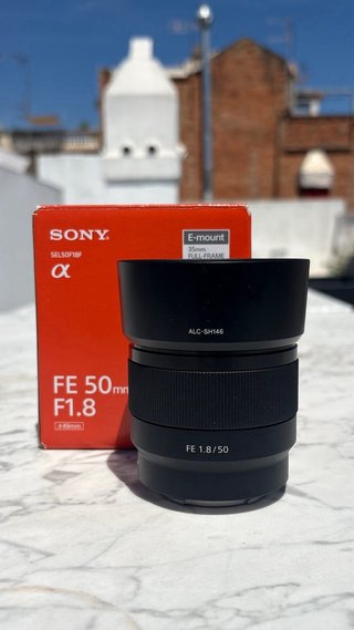 Sony FE 50mm F1.8