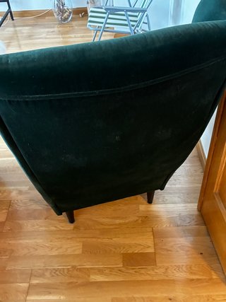 Sillón de terciopelo verde