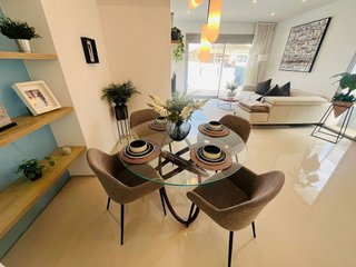 Casa adosada en venta en Centro en Alcazares, Los
