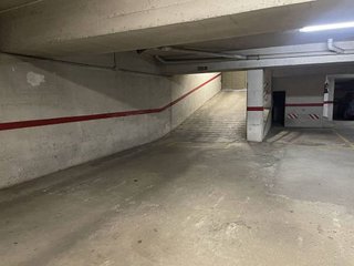 Garaje en alquiler en Matadepera