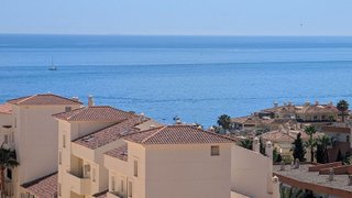Piso en venta en Torrequebrada en Benalmádena