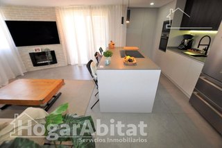 Piso en venta en Torrefiel en Valencia
