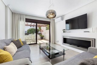 Piso en venta en Nueva Andalucía centro en Marbella