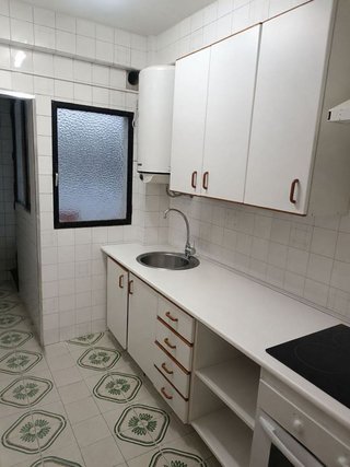 Piso en alquiler en Camino de Ronda - Rosaleda en Granada