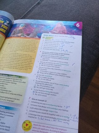 Burlington skills Student's book 2