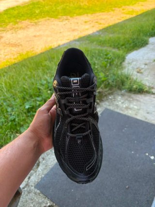 New Balance 1906r Nero/Argento