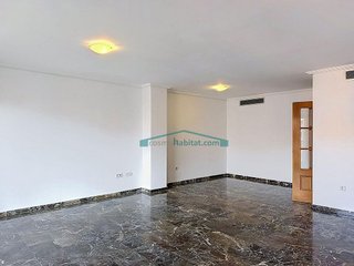 Piso en alquiler en Penya-Roja en Valencia