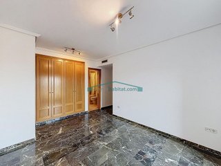Piso en alquiler en Penya-Roja en Valencia