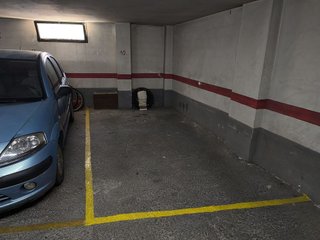 Garaje en venta en Montolivet en Valencia