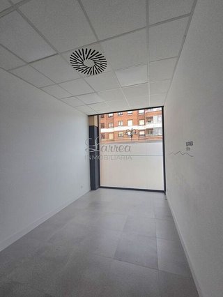 Local comercial en alquiler en Amorebieta-Etxano