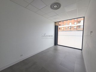 Local comercial en alquiler en Amorebieta-Etxano