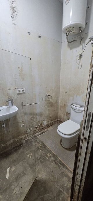 Local comercial en venta en Catarroja