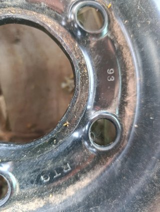 Rueda de repuesto temporal