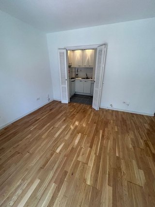 Piso en alquiler en Castillejos en Madrid