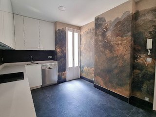 Ático en alquiler en Jerónimos en Madrid