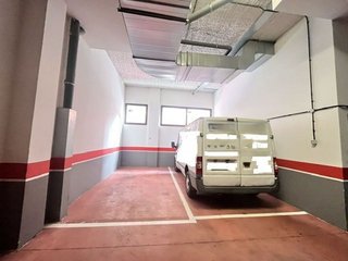 Garaje en alquiler en El Llano en Gijón