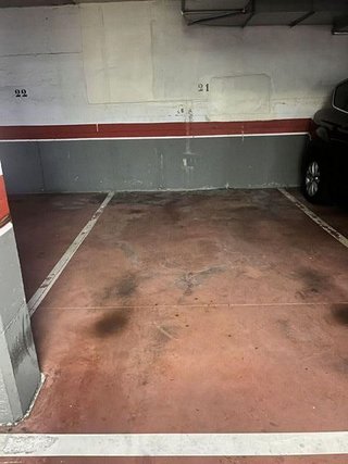 Garaje en alquiler en El Llano en Gijón