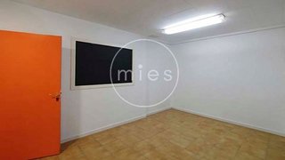 Local comercial en venta en Zona Avenida al Vedat en Torrent