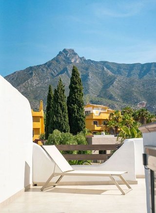 Casa adosada en alquiler en Nagüeles Alto en Marbella