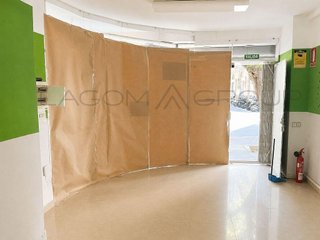 Local comercial en venta en Centre en Castelldefels