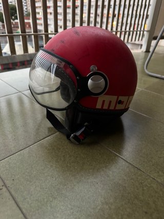 Casco Momo Design Rojo con Visera