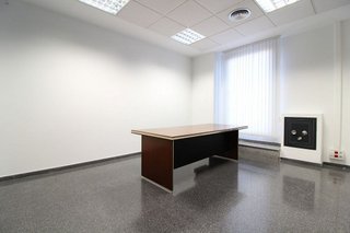Oficina en venta en Avda. de Abril. - 9 de octubre en Sagunto