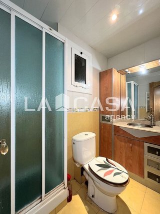 Piso en venta en Artigas - Llefià en Badalona