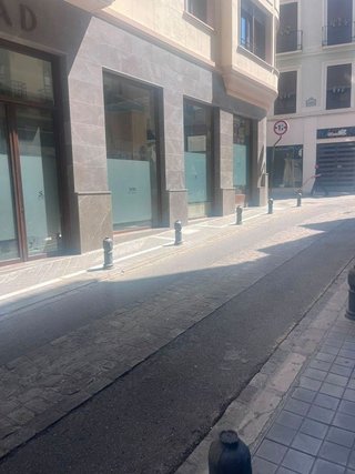 Local comercial en alquiler en Centro - Sagrario en Granada