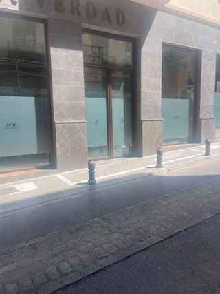 Local comercial en alquiler en Centro - Sagrario en Granada