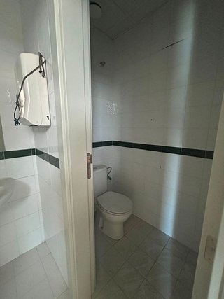 Local comercial en alquiler en Padul