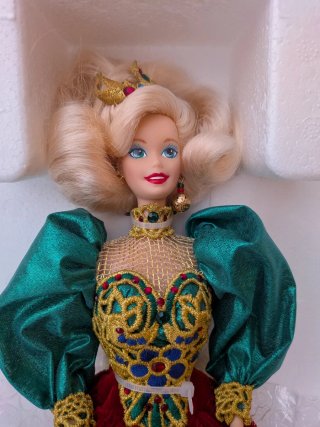Barbie Porcelana Royal Jewels Collection Holiday