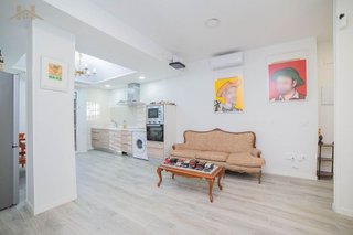 Local comercial en venta en Fuentebella-San Felix-El Leguario en Parla