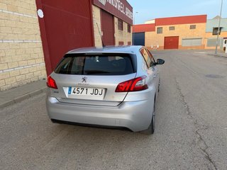 Peugeot 3008 año 2015 1.6 hdi 7200€