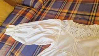 Blusa romántica manga larga