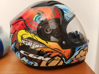 Casco integral para niño/a nuevo