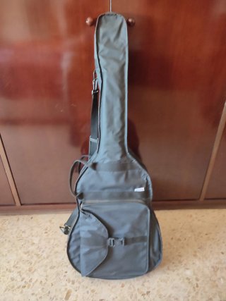 Guitarra Clásica Admira Paloma