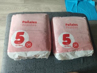 2 paquetes Pañales Talla 5 (13-18 Kg) - 30 Unidade