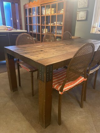 Mesa de comedor Luzio madera y metal