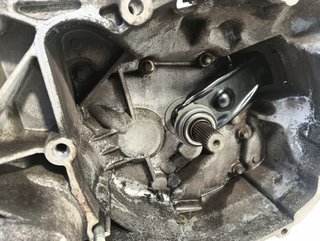 CAJA CAMBIOS RENAULT CLIO II FASE II (B/CB0) D4F7