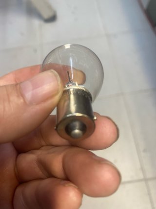 12. Bombillas Amolux 6V 35W BA15S Precio 40€ todas
