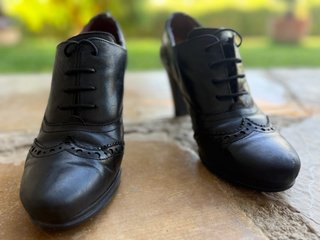 Botines Hispanitas Talla 40 Negros