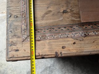 Baúl antiguo de madera y metal!