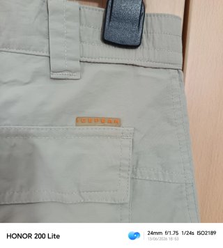 Pantalones cortos cargo beige