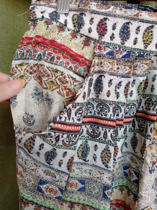 Pantalón estampado Zara verano
