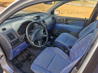 Mitsubishi Space Star 2001