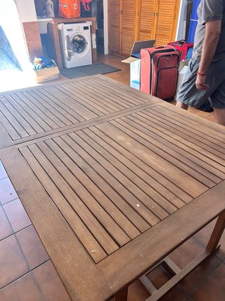 Mesa de exterior de teca EXTENSIBLE.