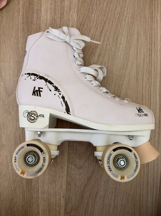 Patines de 4 ruedas blancos