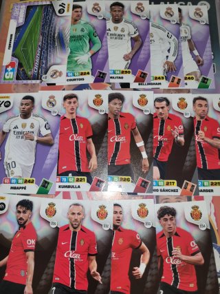 Cromos Panini Adrenalyn La Liga 2025-2026