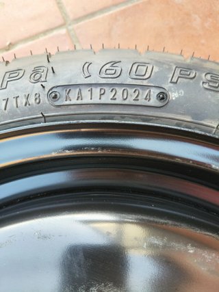 Rueda de repuesto Toyota FK-490