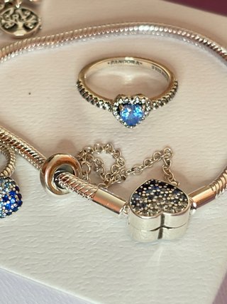 Conjunto Pandora: Pulsera, Anillo y Pendientes